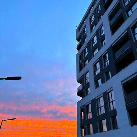Sky View - Free Parking Apartment Яш Екстериор снимка