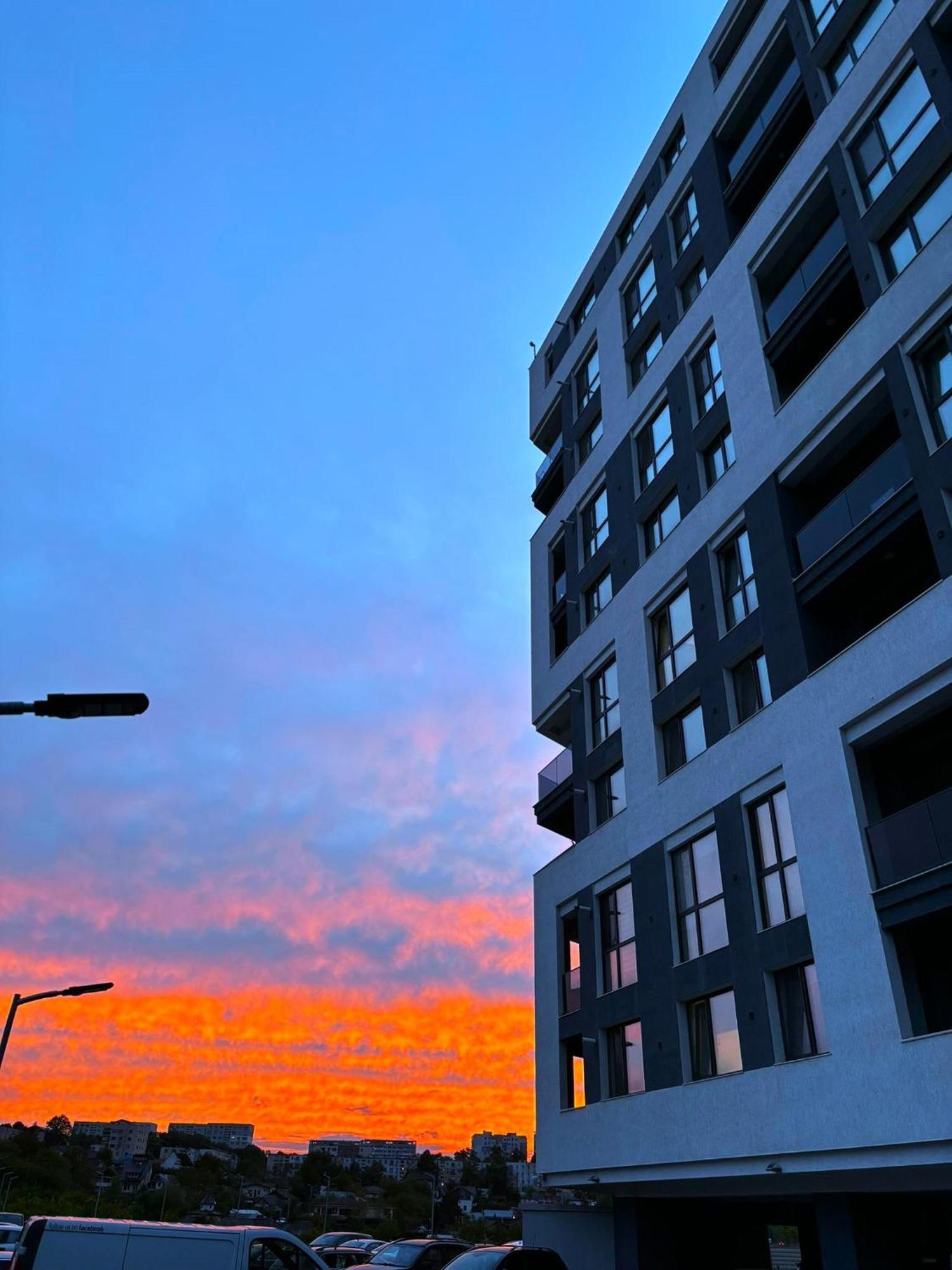 Sky View - Free Parking Apartment Яш Екстериор снимка