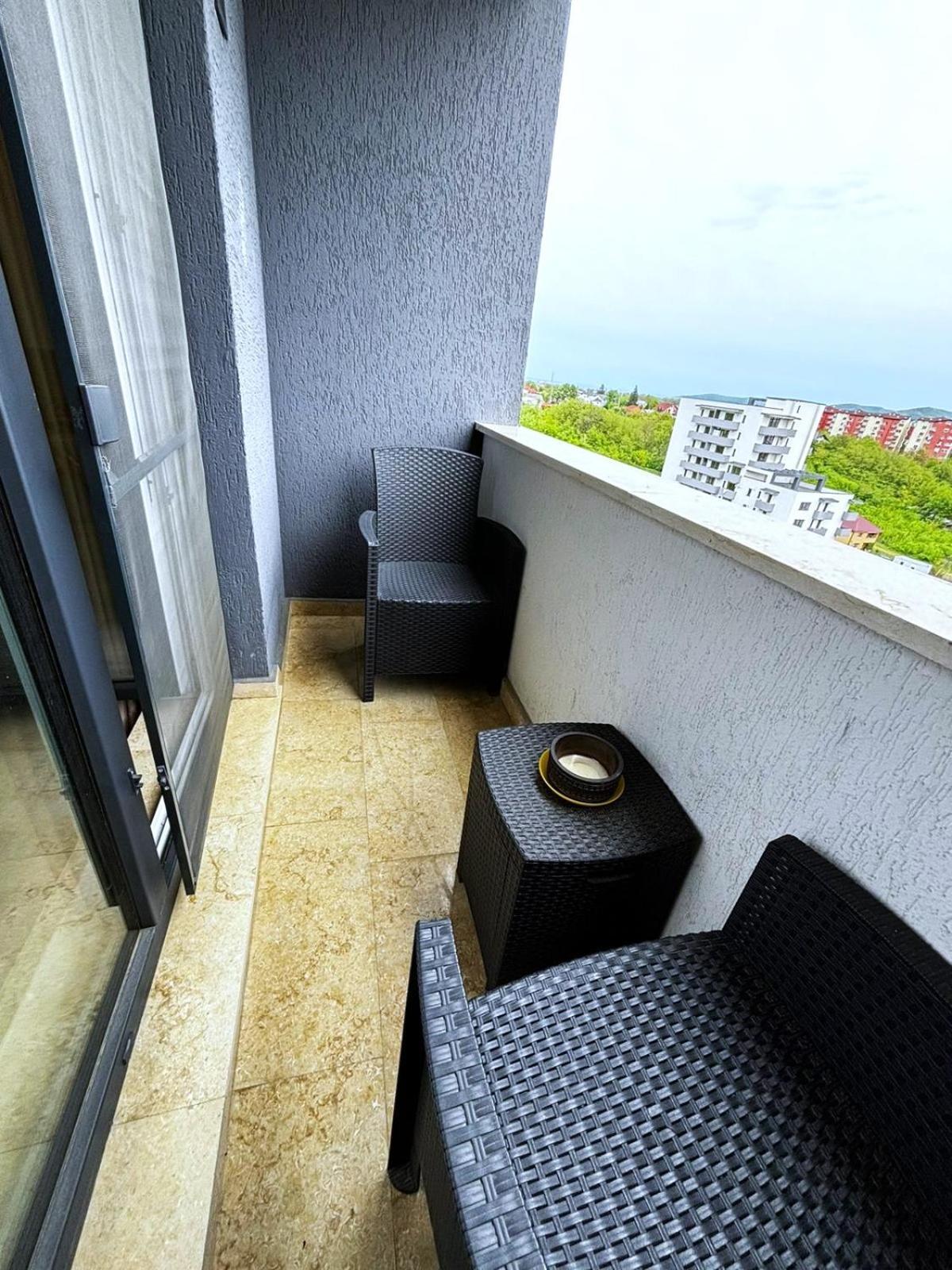 Sky View - Free Parking Apartment Яш Екстериор снимка