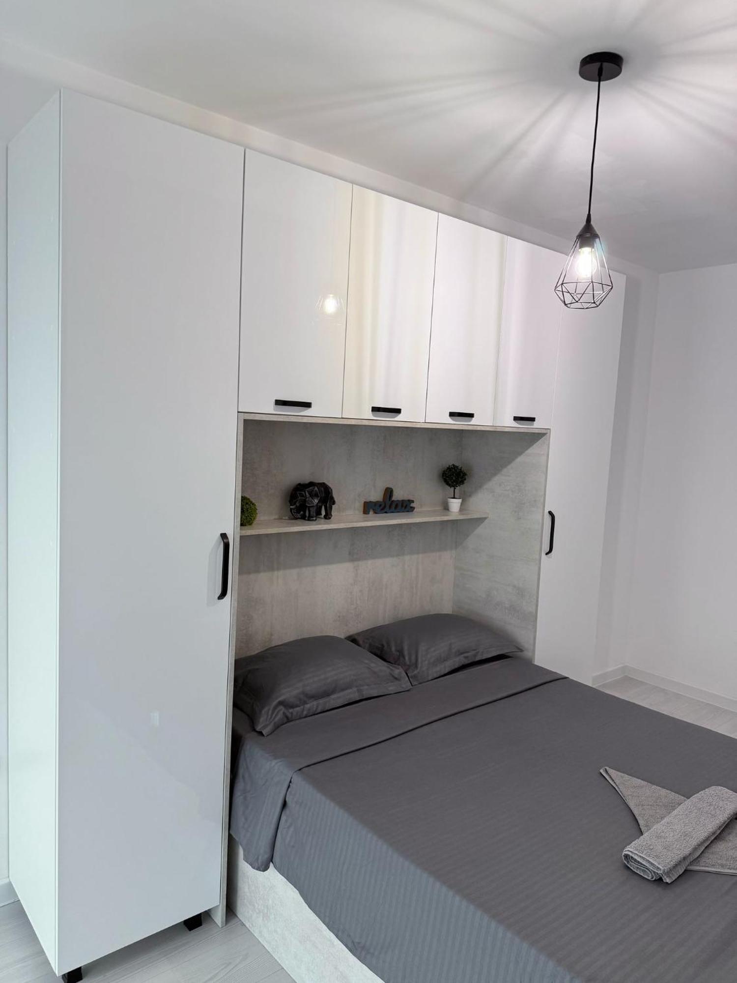 Sky View - Free Parking Apartment Яш Екстериор снимка